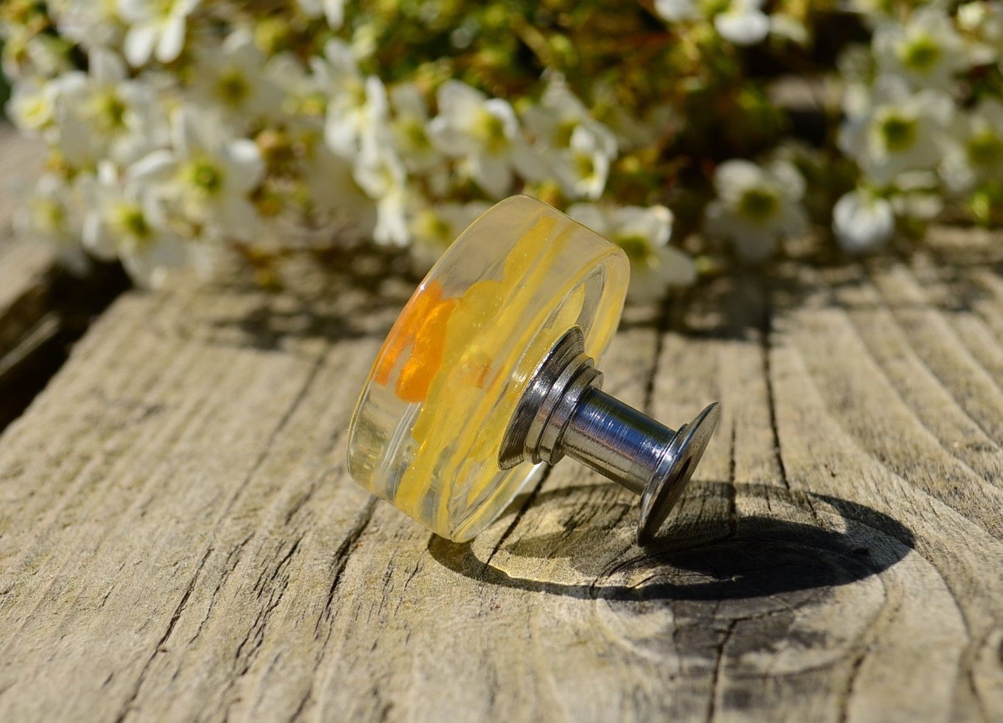 Real yellow daffodil cabinet knobs pulls , Decorative kitchen knobs, yellow hardware