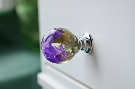 Drawer Knobs handcrafted with real dark purple flower,Kitchen Cupboard Knobs,Furniture Knobs,Door Pulls,Decorative