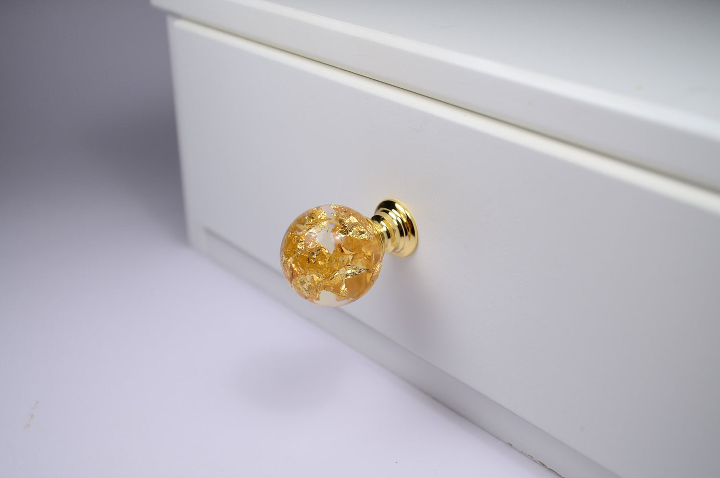 Gold flakes cabinet knob