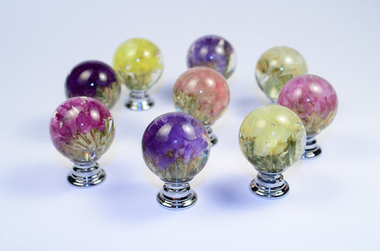 Home gifts , Set of 9 Real Flowers Resin Knobs , Christmas present, Personalized Gifts , Dresser knobs ,  drawer pulls