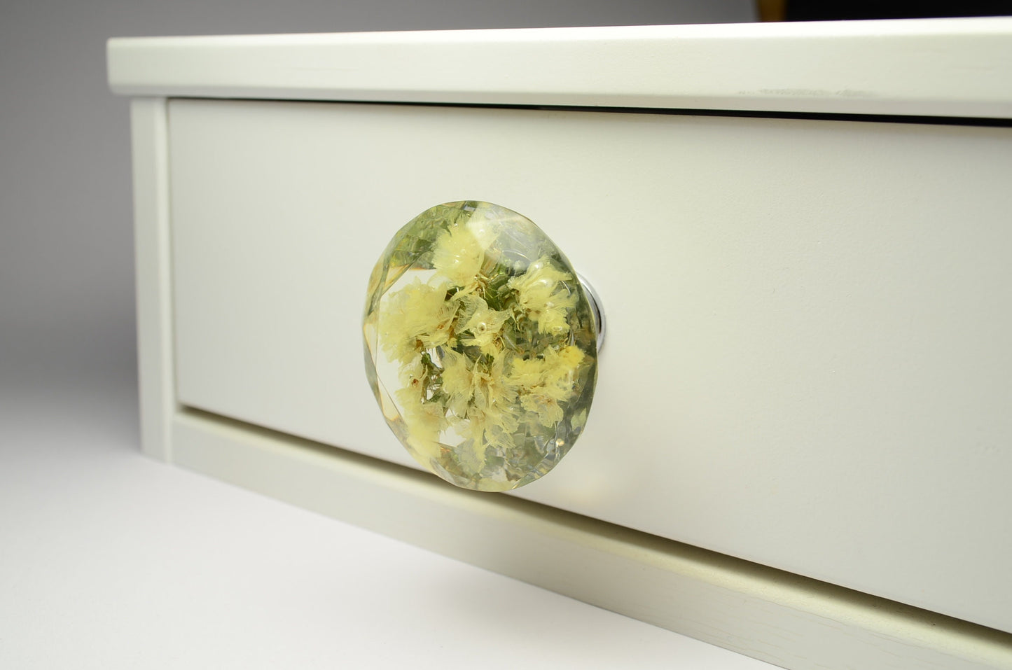 Furniture Knobs with light yellow Real flower in resin , Large Drawer knobs , Diamond shape , Kitchen Cupboard Handles , Gifts for Wife