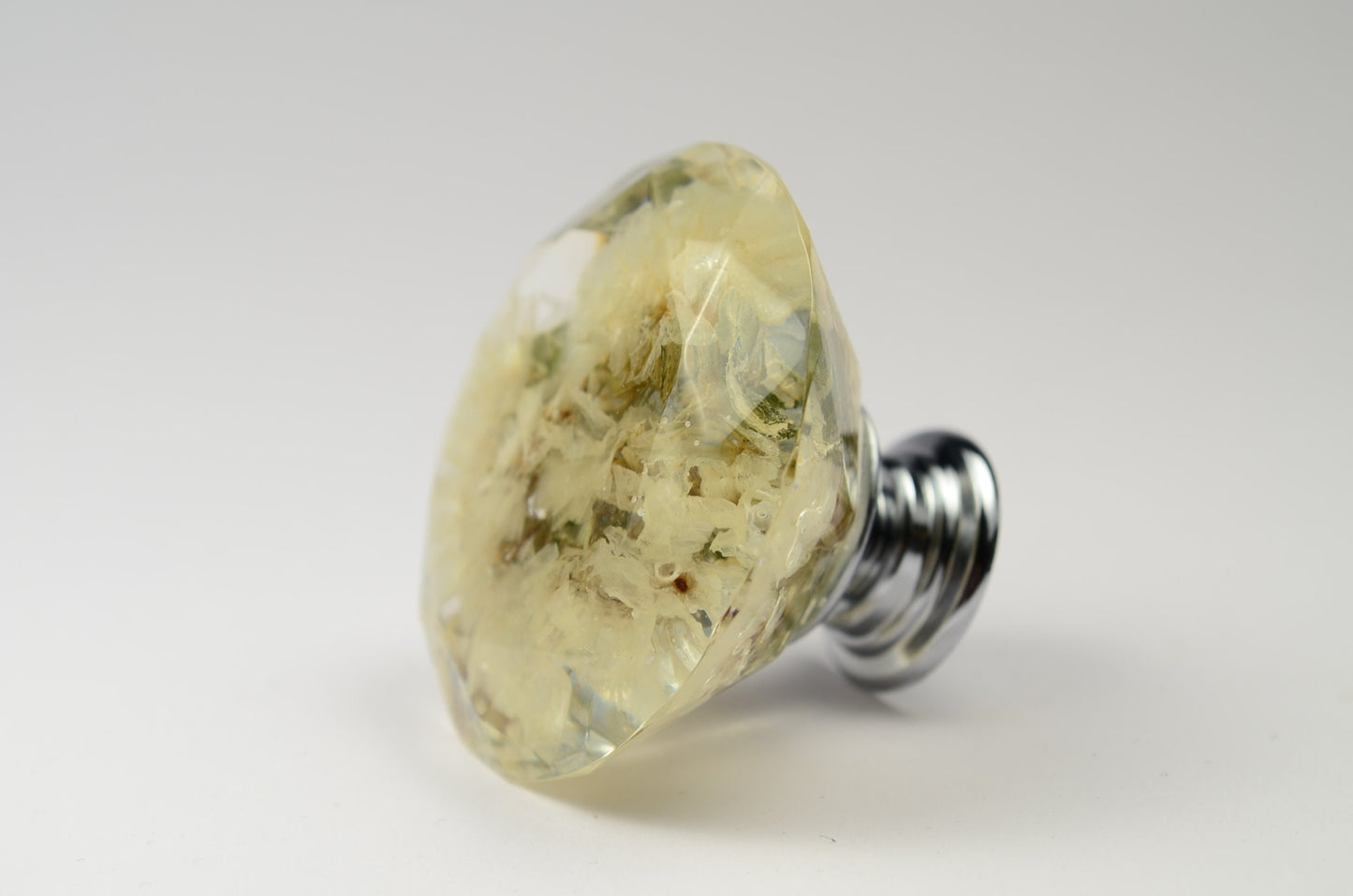Diamond Shape , Resin Furniture Knobs , Natural White/Creamy Flower , Large Drawer Knobs , Kitchen Cupboard Handles, Home decor , Decoration