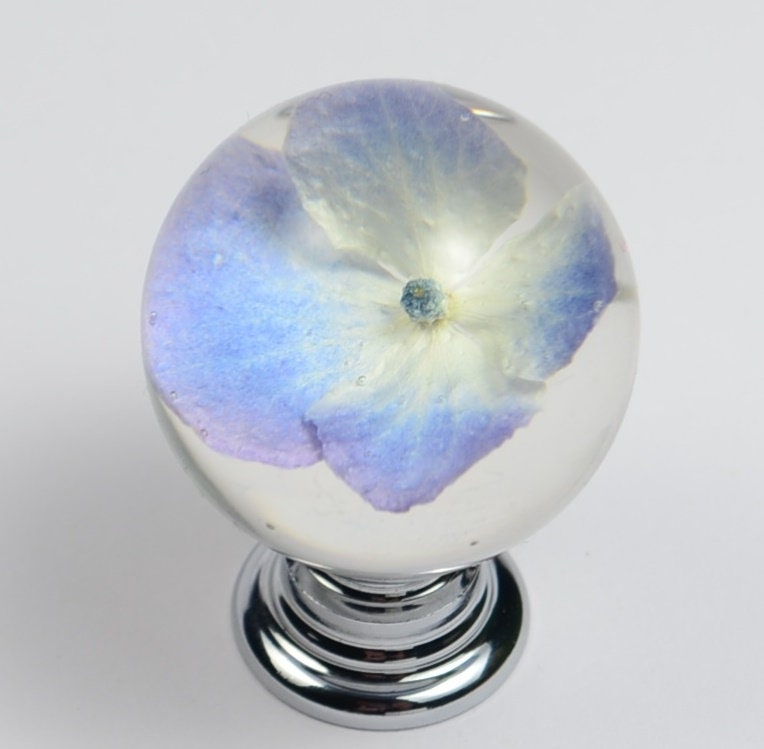 Personalized gifts Set of 6 Real Hydrangea Flowers Resin Knobs  Unique Gift for her drawer knobs home decor