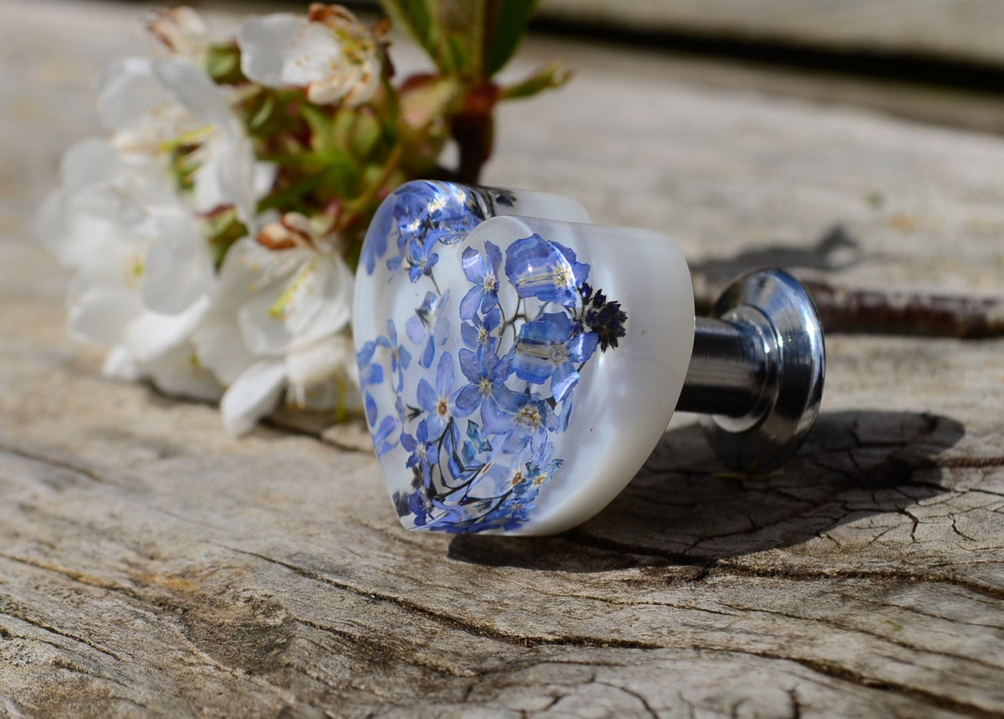 Forget me knot heart shape dresser knobs